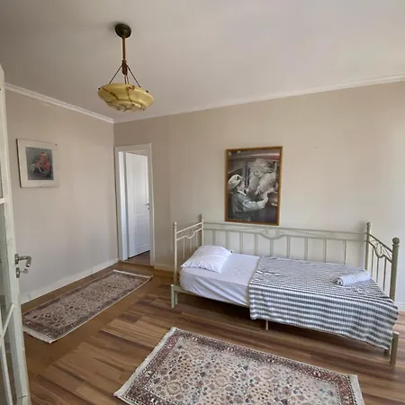 Center Penthouse Appartamento Tirana